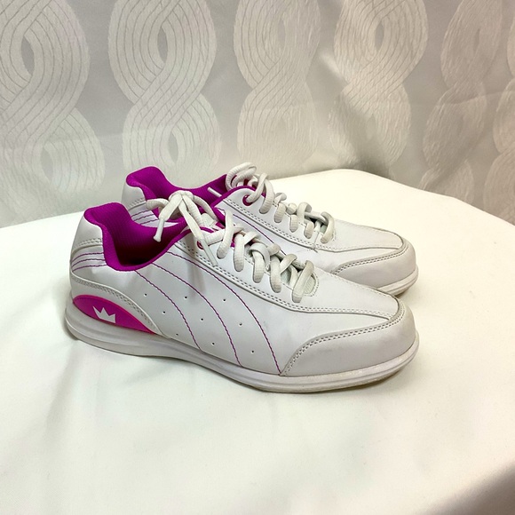Brunswick youth girls wite and purple bowling shoes size 3 - Picture 1 of 16